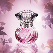 Night Jewel seeks to create that instant in which a woman sparkles out like Cinderella, and this limited edition adds to that a fragrance like a summer night’s dream. \n\nNight Jewel Summer Bloom Eau de Toilette